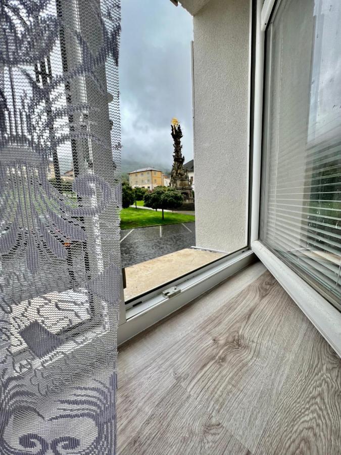 Apartman Pod Fontanou Kremnitz Exterior foto